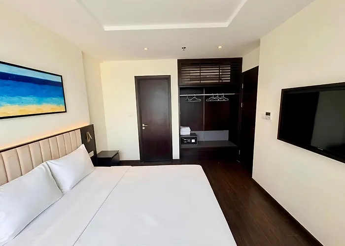 Căn hộ Stunning Sea View With Balcony - The Sapphire