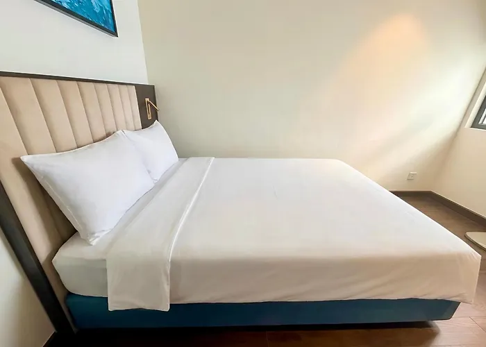 Stunning Sea View With Balcony - The Sapphire Căn hộ Hạ Long