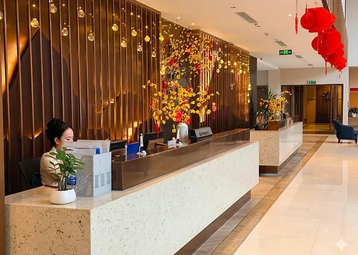 Căn hộ Stunning Sea View With Balcony - The Sapphire *