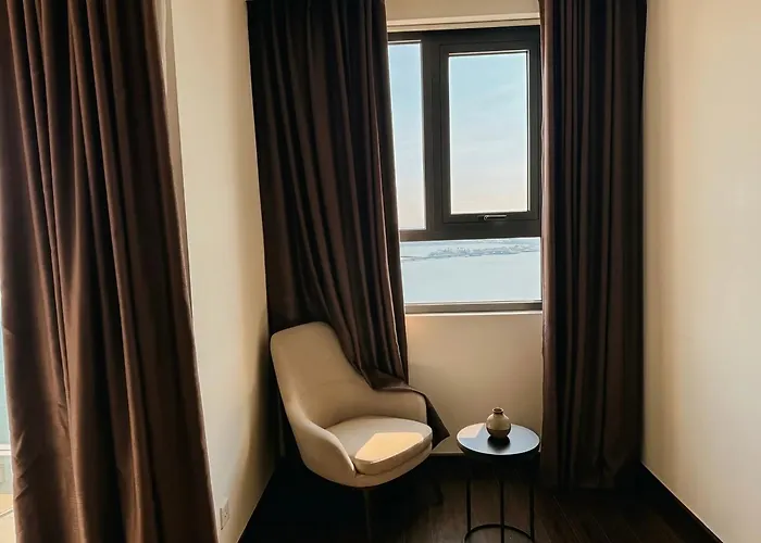 Stunning Sea View With Balcony - The Sapphire * Hạ Long